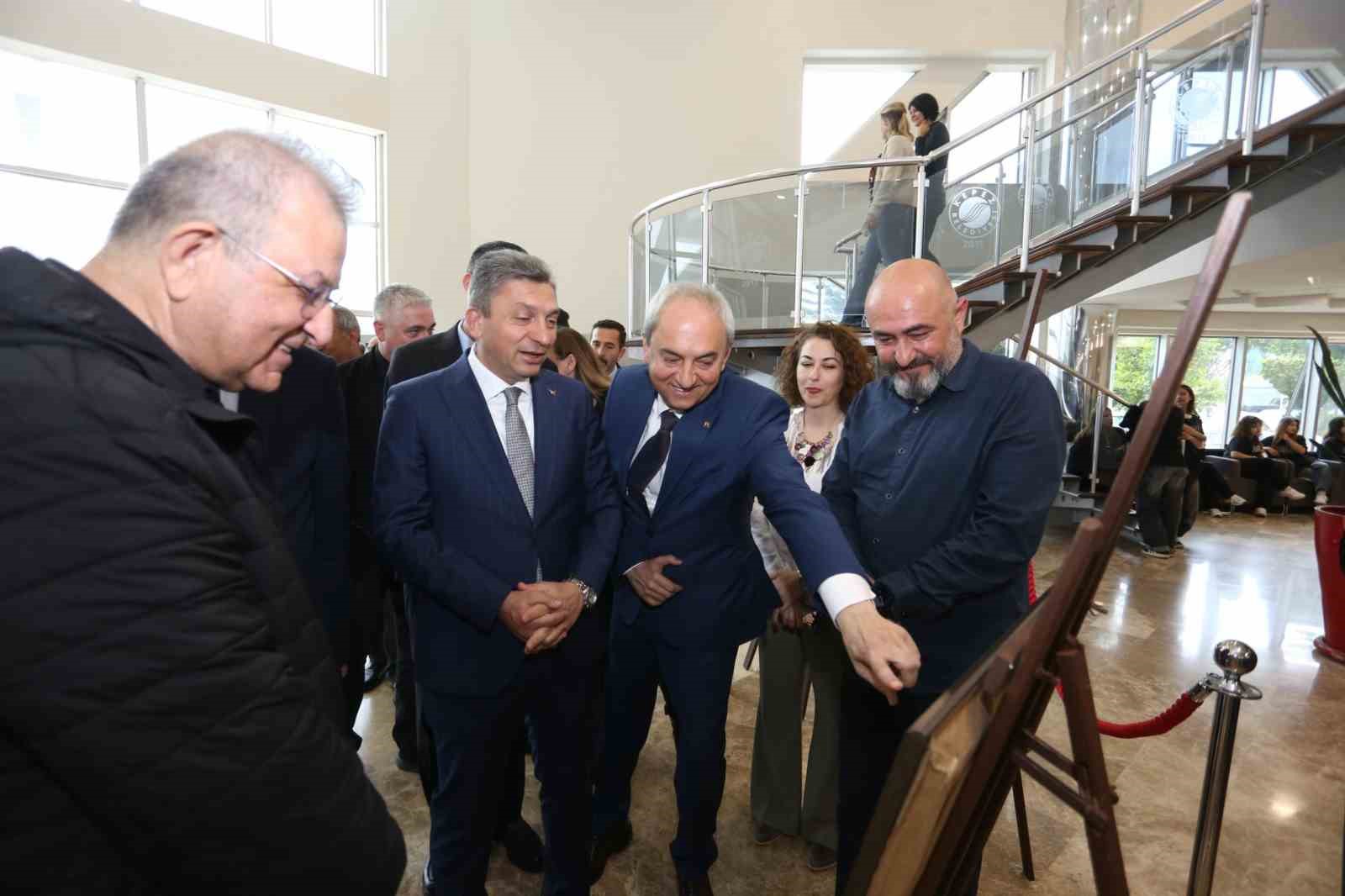 Başkan Kocagöz: "Sanat bir toplumun aynasıdır"
