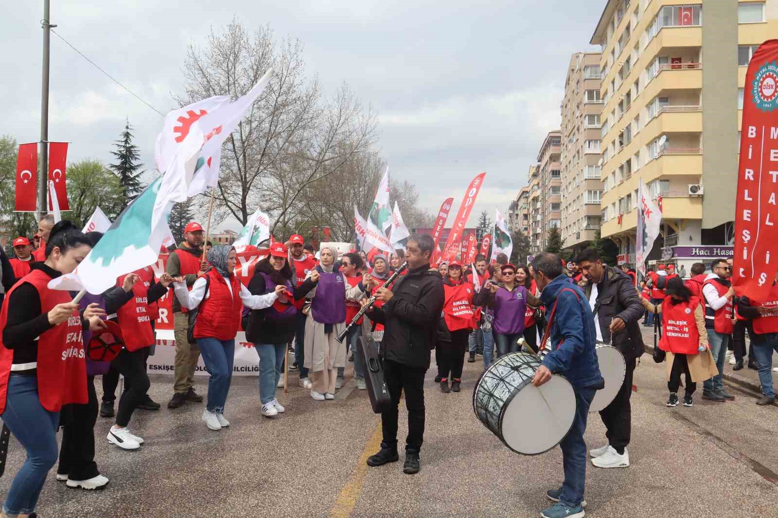 Eskişehir’de 1 Mayıs İşçi Bayramı coşkuyla kutlandı