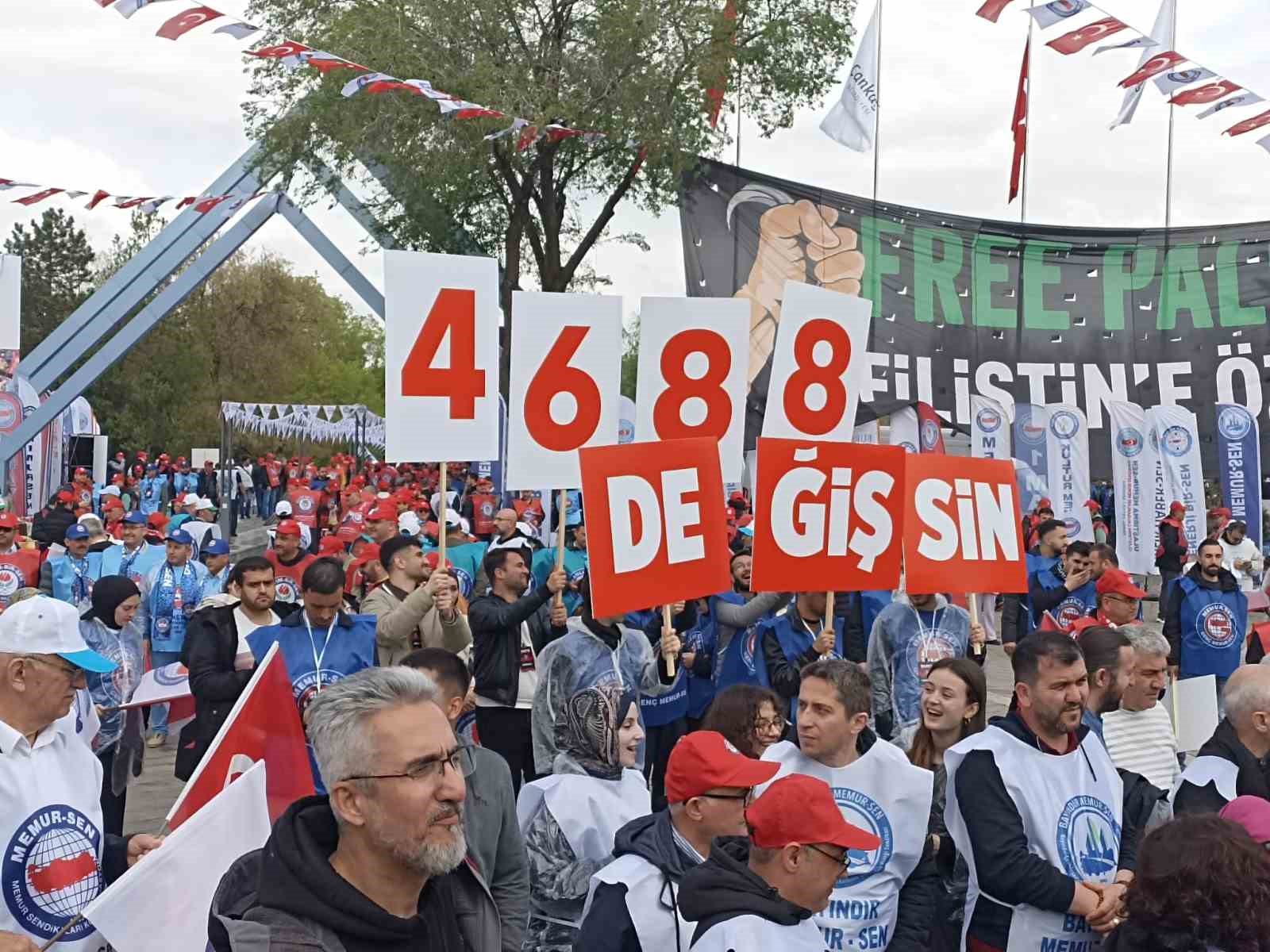 Memur-Sen Genel Başkanı Yalçın: "Tavsiyeye uymanın değil, günü kurtarmanın derdindeyiz"