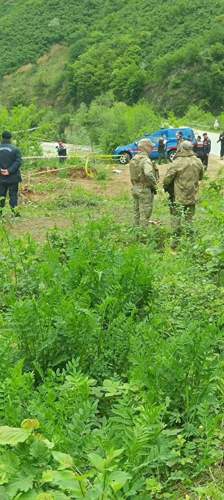Kayıp şahsın cinayete kurban gittiği ş&uuml;phesi &uuml;zerinde duruluyor
