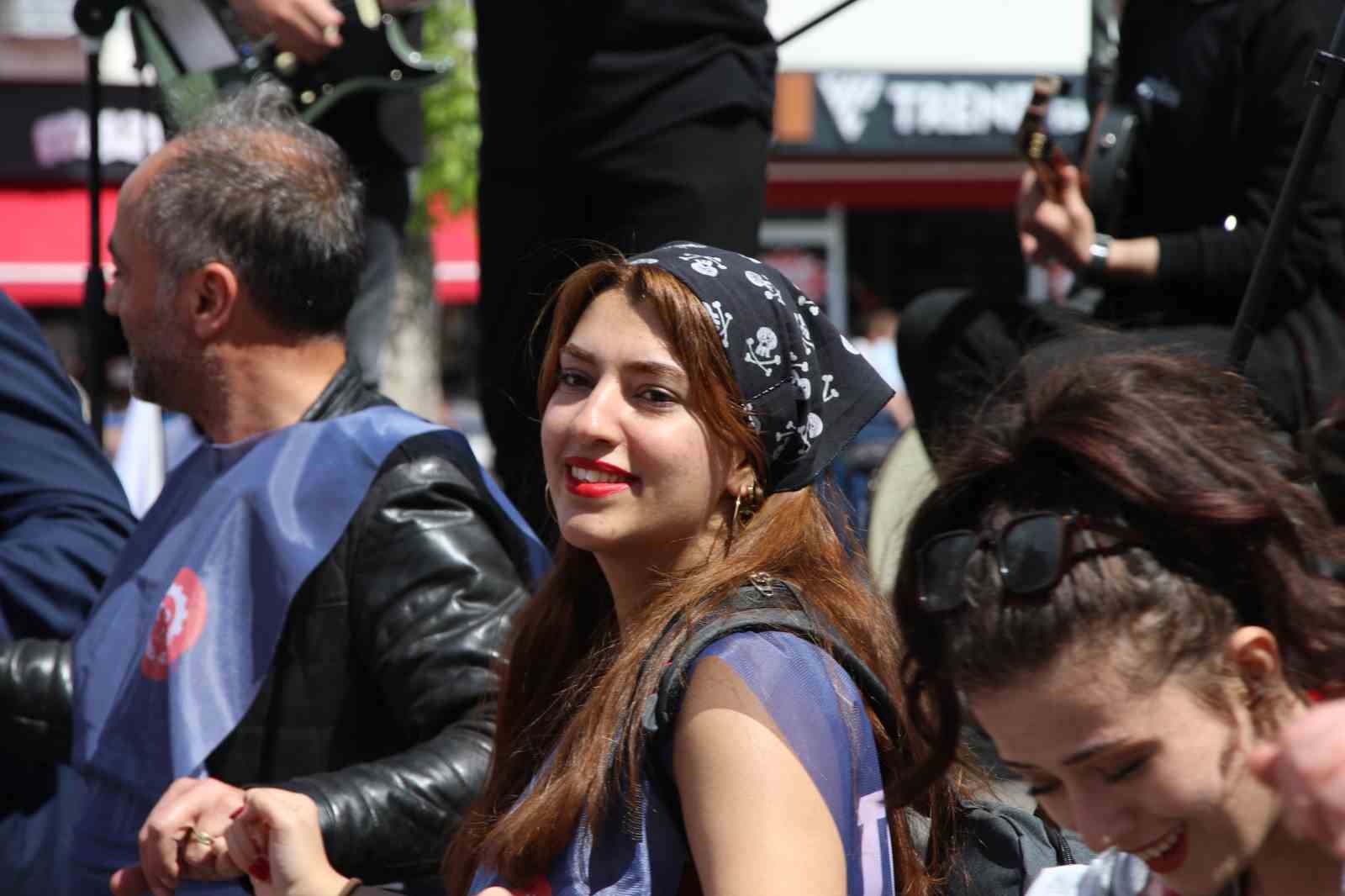 Uşak&rsquo;ta 1 Mayıs Emek ve Dayanışma G&uuml;n&uuml; etkinliklerle kutlandı
