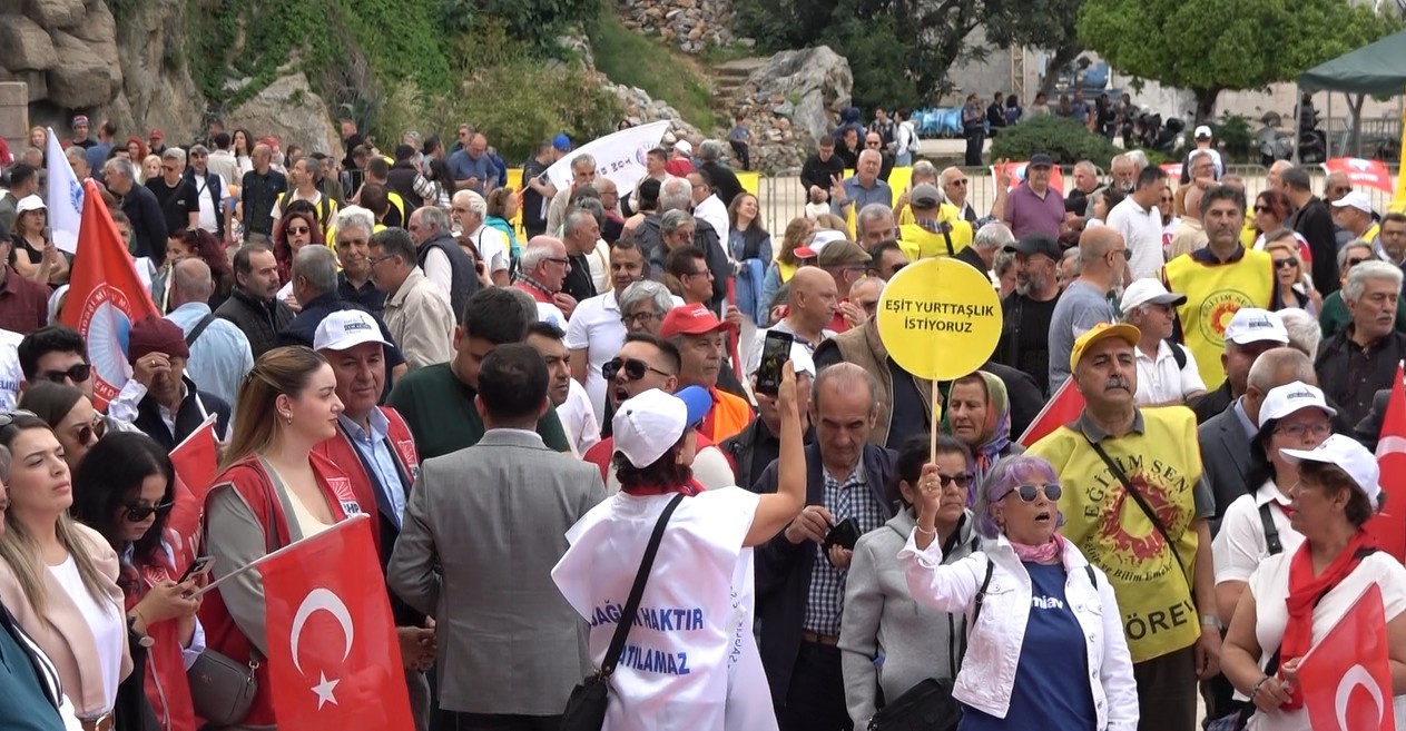 Alanya&rsquo;da 1 Mayıs coşkuyla kutlandı
