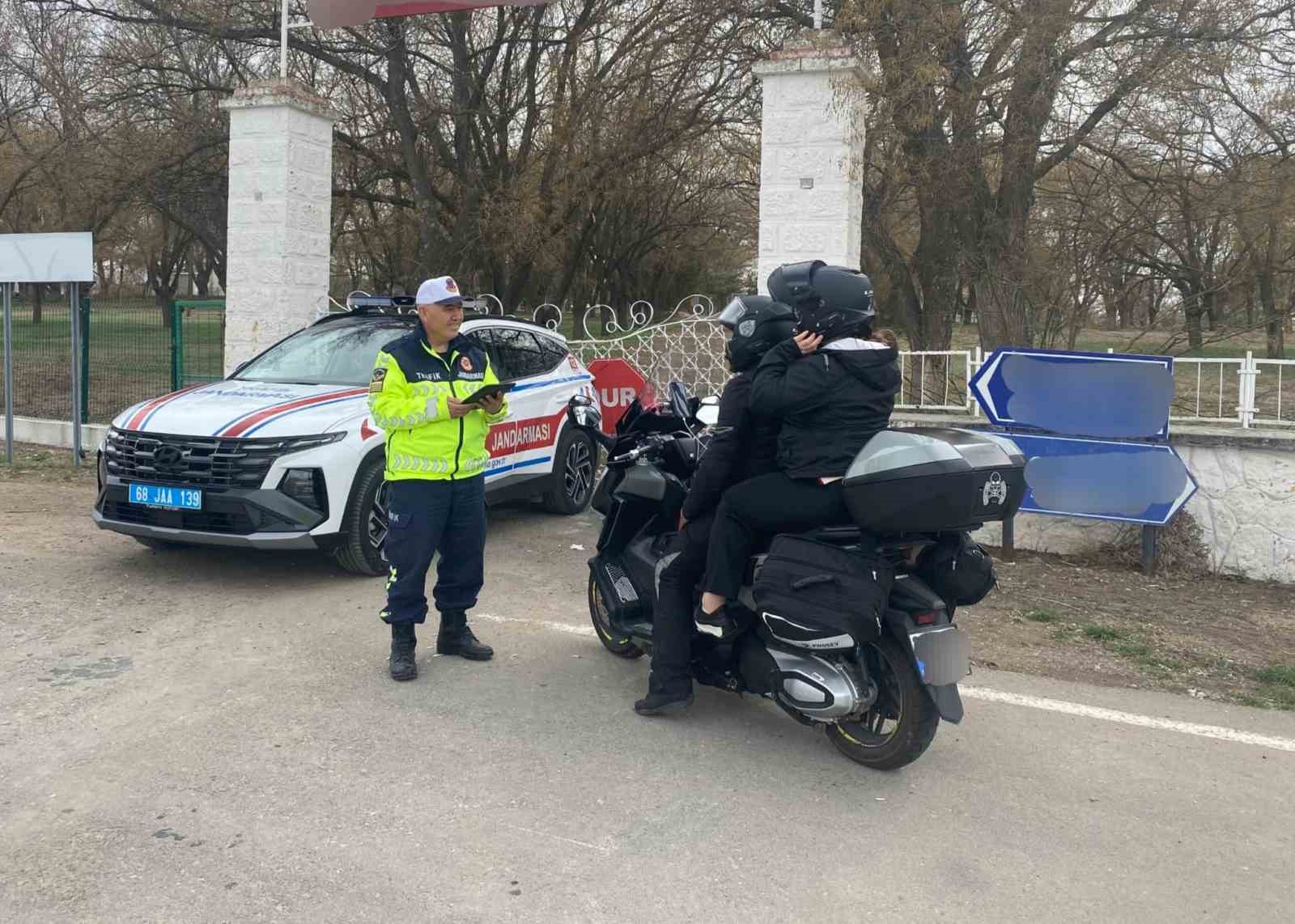 Motosiklet kazalarına jandarmadan eğitimli mücadele