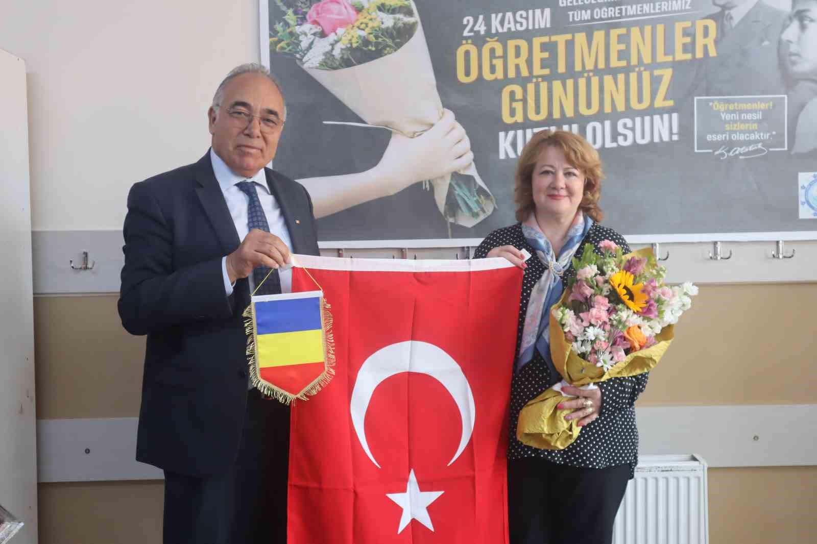 (&Ouml;ZEL) Eskişehir&rsquo;e bin kilometre uzaktan kardeş okul geliyor
