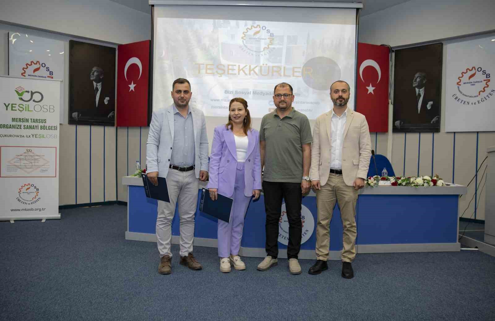 Mersin’de ’Yeşil Dönüşüm’ paneli düzenlendi
