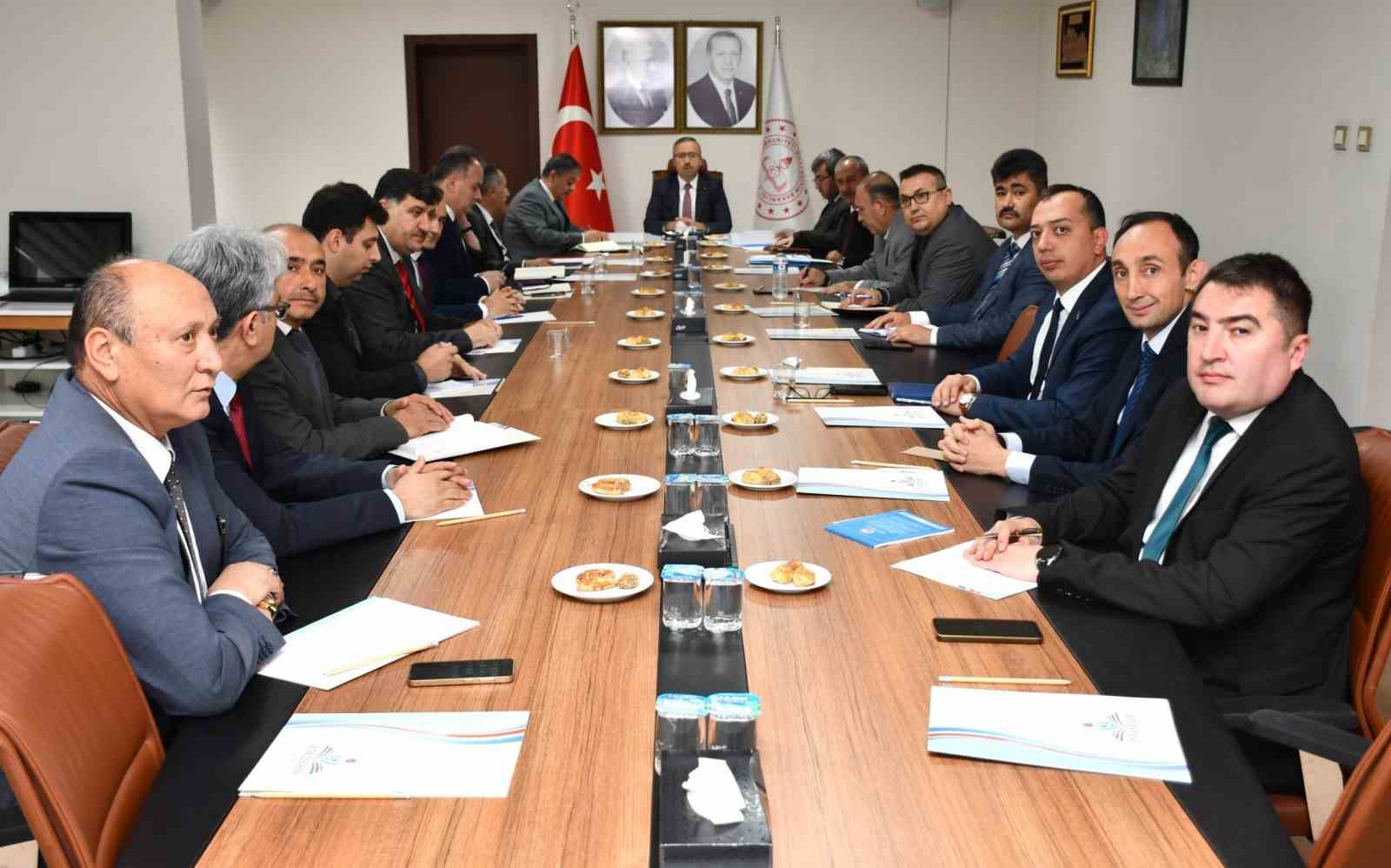 Eskişehir İl Milli Eğitim Müdürlüğü aylık komisyon toplantısı düzenlendi