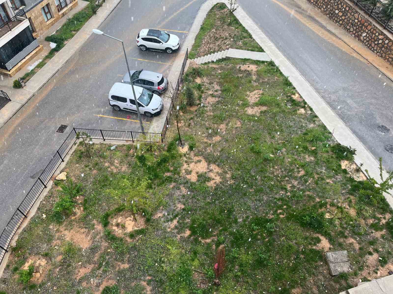 Elazığ’da sağanak etkili oluyor

