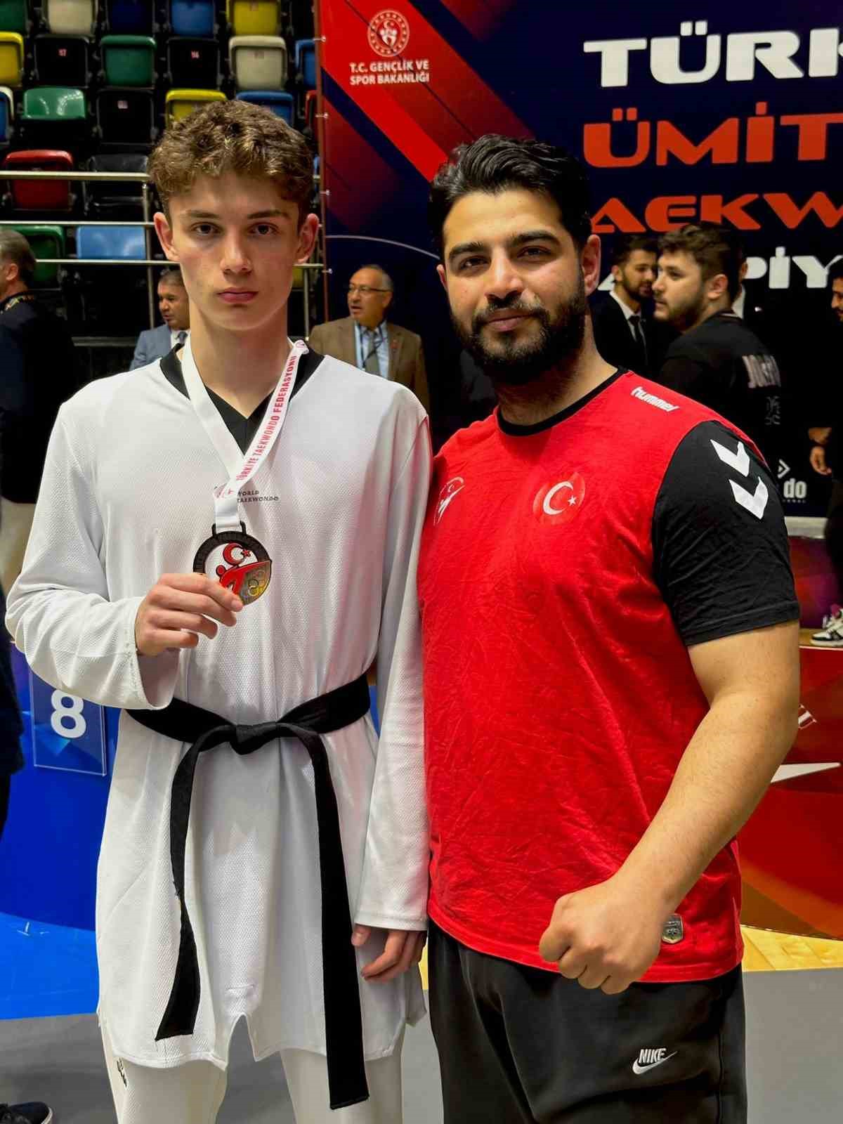 Mustafa Said Yörükoğlu 3. oldu
