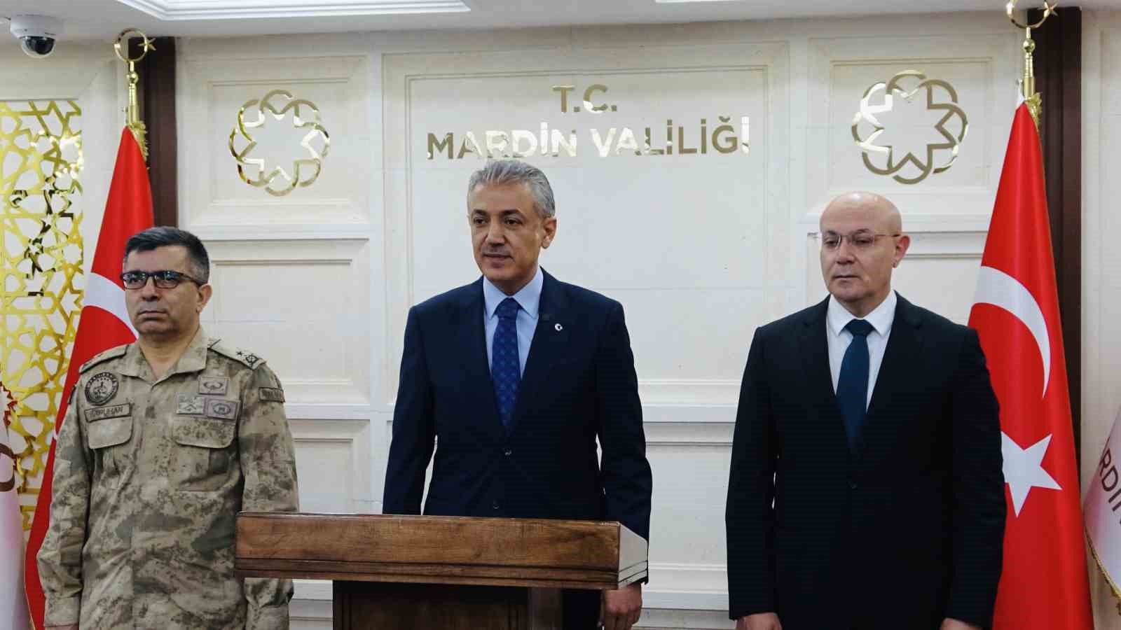 Vali Akkoyun: &rsquo;&rsquo;Nisan ayında ter&ouml;r &ouml;rg&uuml;tlerine y&ouml;nelik toplam 13 operasyon d&uuml;zenlendi&rsquo;&rsquo;
