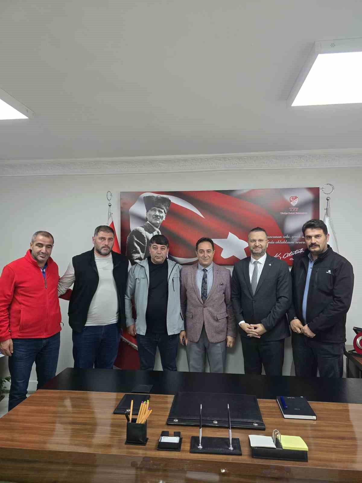 Fencioğlu&rsquo;na &lsquo;hayırlı olsun&rsquo; ziyareti
