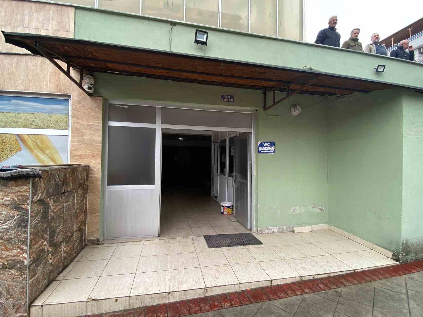 Şadırvanda hareketsiz halde bulundu