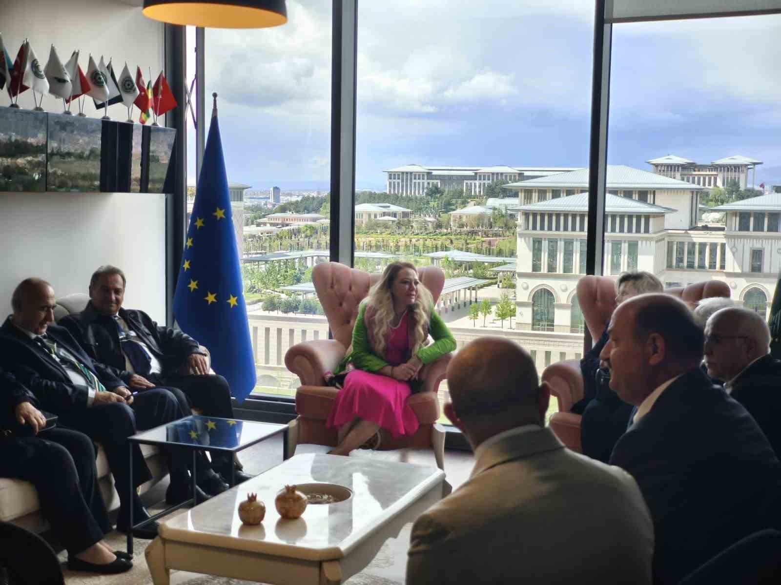 Sağlık Turizmi Konfederasyonu yeni ofisini açtı