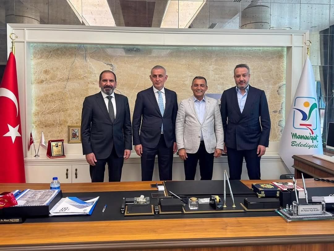 TFF Başkanı’ndan Manavgat Belediye Başkanı’na ziyaret