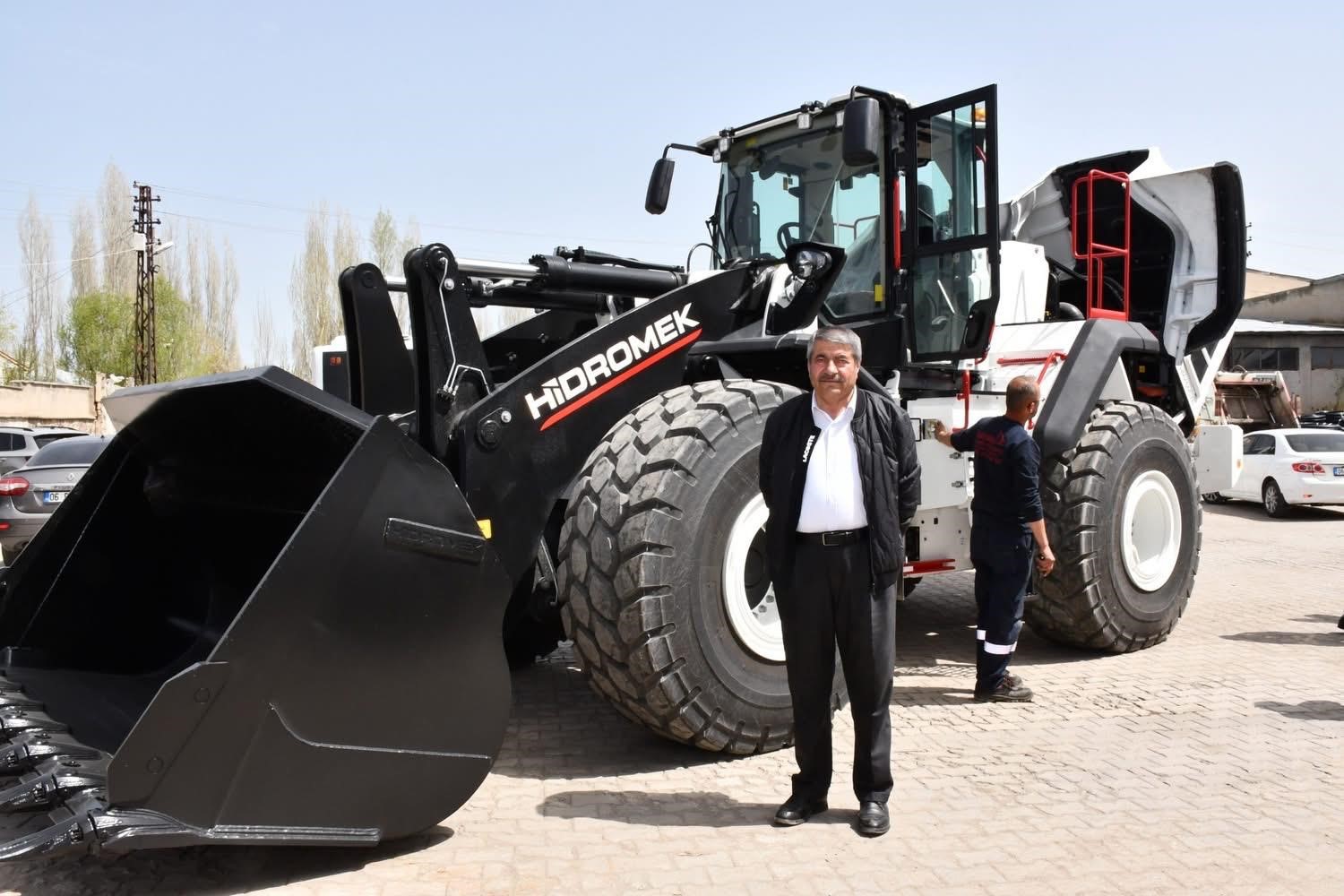 Patnos&rsquo;ta ara&ccedil; park yerleri genişletildi
