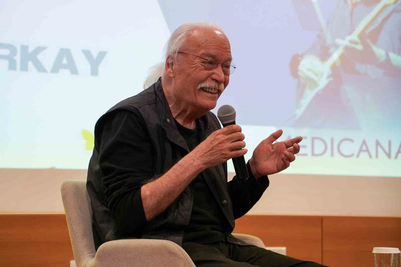 Cahit Berkay’dan nostalji , müzik ve ilham dolu bir buluşma
