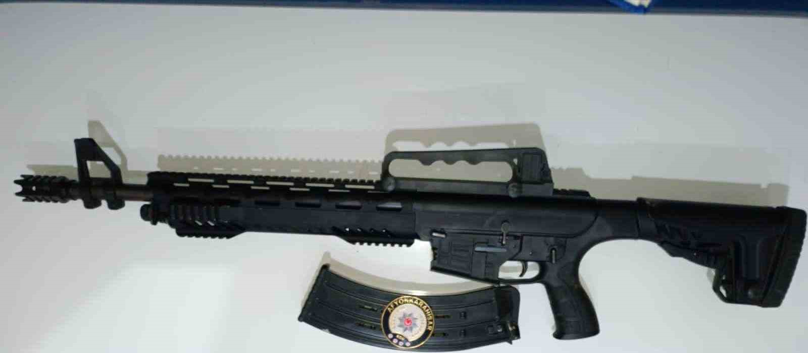 Afyonkarahisar’da magandalar polisten kaçamadı