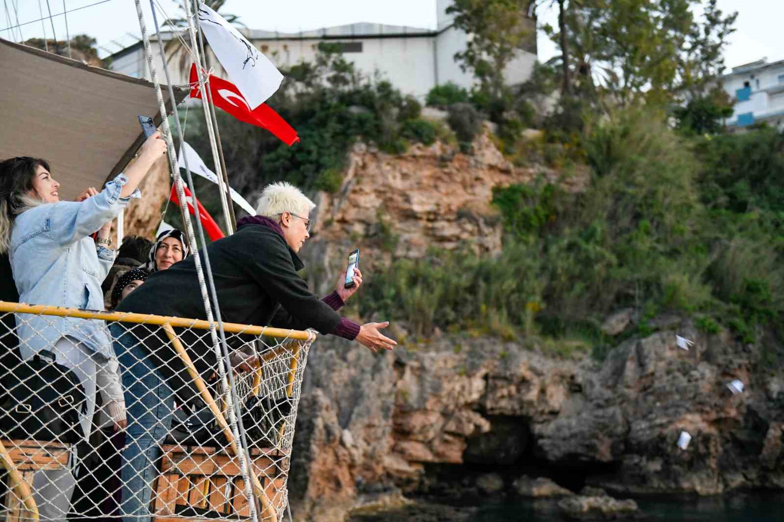 Dilekler, Akdeniz&rsquo;in mavilikleriyle buluşacak
