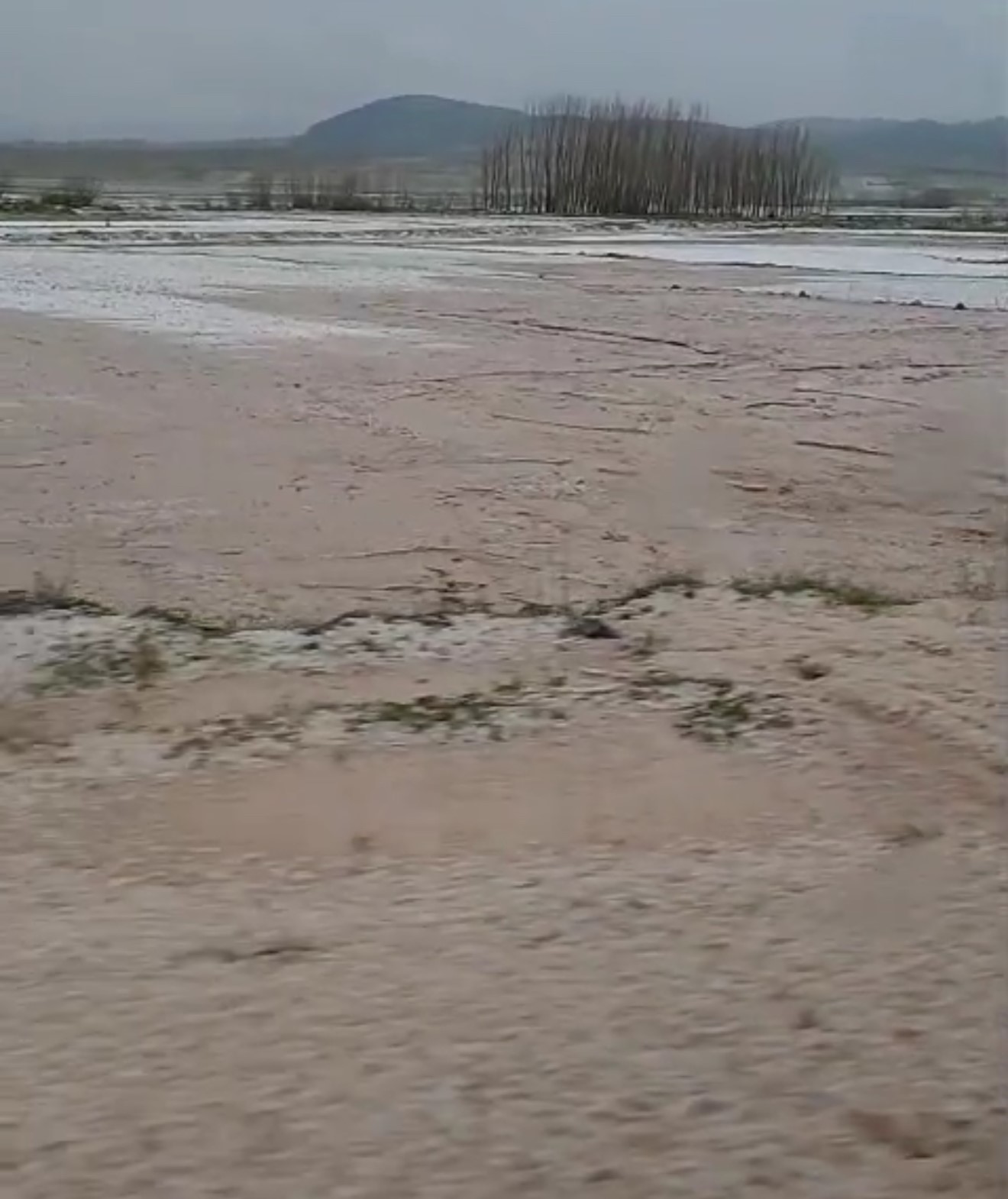 Tokat’ta "Kar bu kadar yağmadı" diyerek o anları kayda aldı
