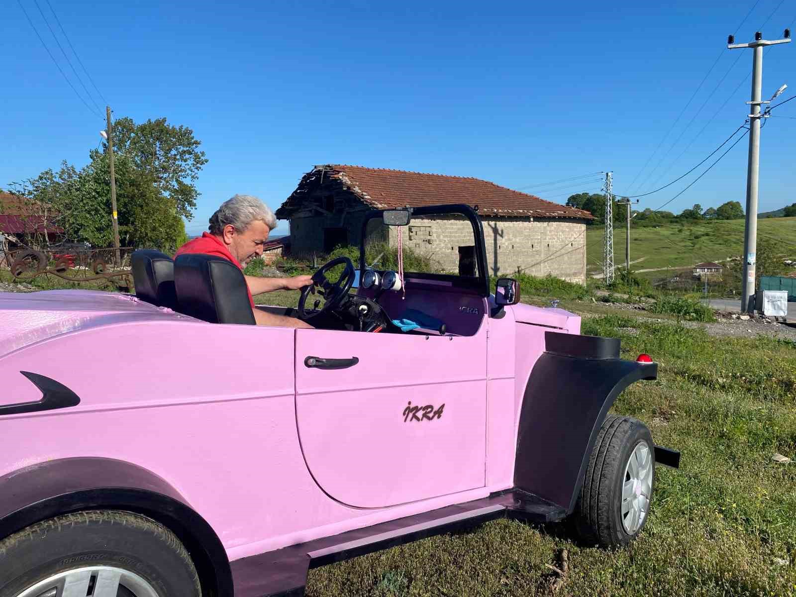 Gören bir daha bakıyor: Çapa makinesi motoruyla 15 günde klasik otomobil yaptı
