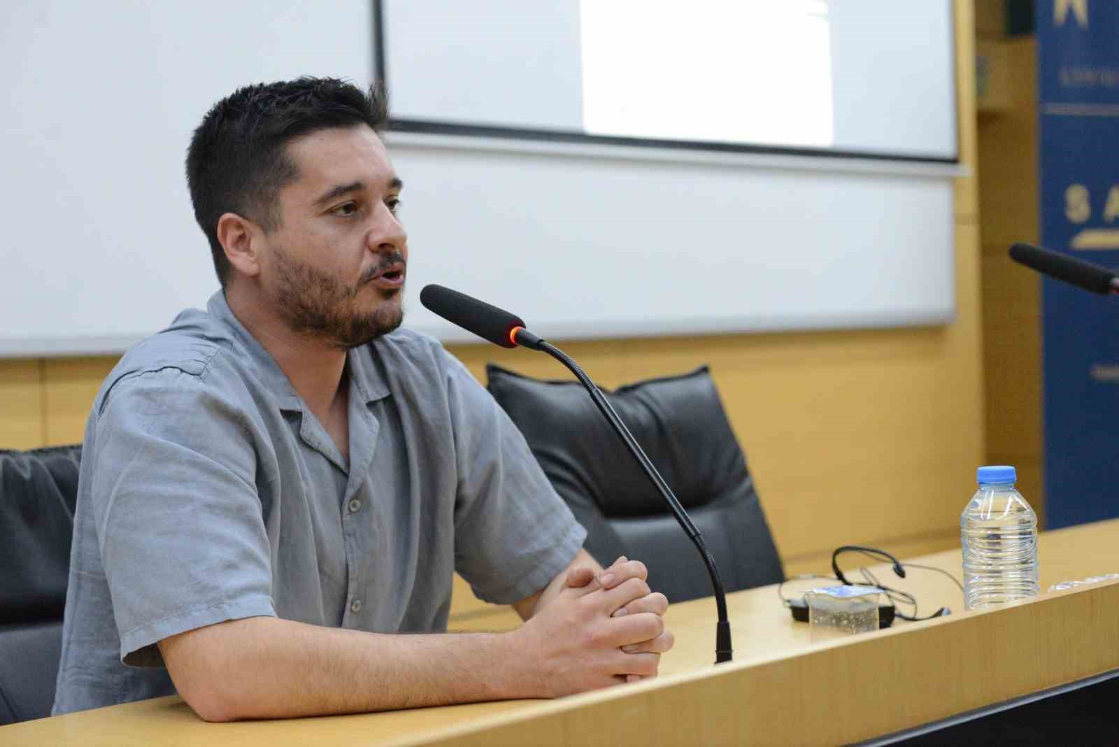 Sakarya Üniversitesi’nde ‘Spor Çevirmenliği’ konuşuldu