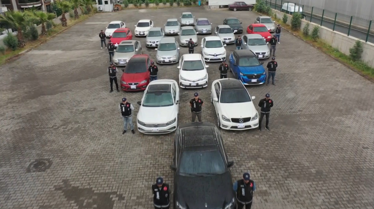 Şanlıurfa’da "Change" araç operasyonunda 5 tutuklama