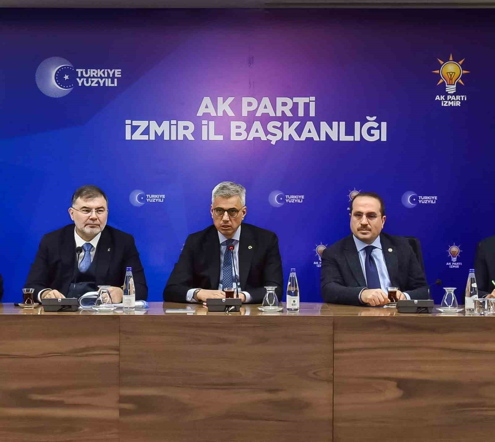 Başkan Saygılı&rsquo;dan İzmir&rsquo;e sağlık m&uuml;jdeleri
