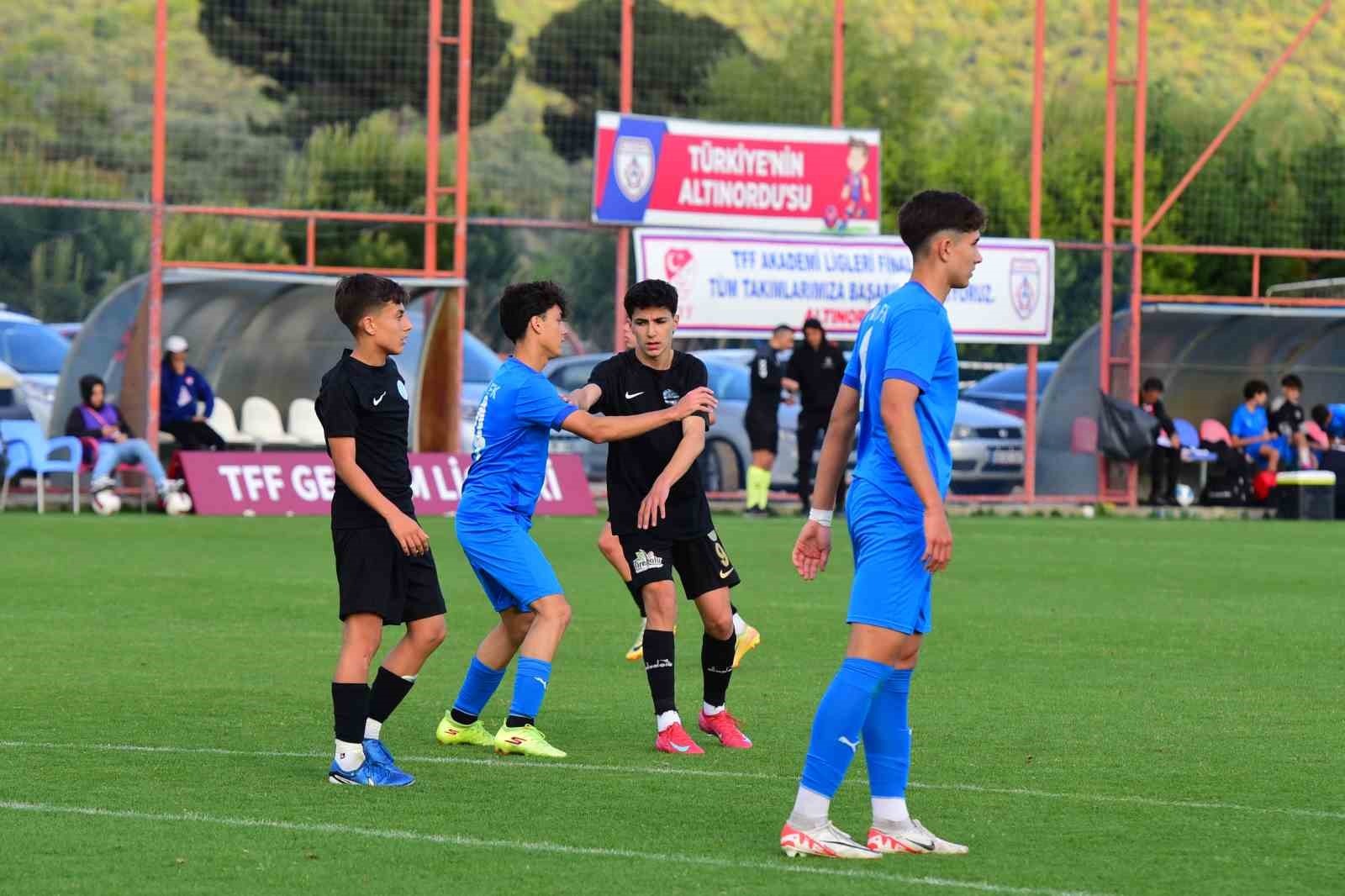 Mete Yıldız: "Adana 01 FK ile telafisi olmayan bir ma&ccedil;a &ccedil;ıkacağız"
