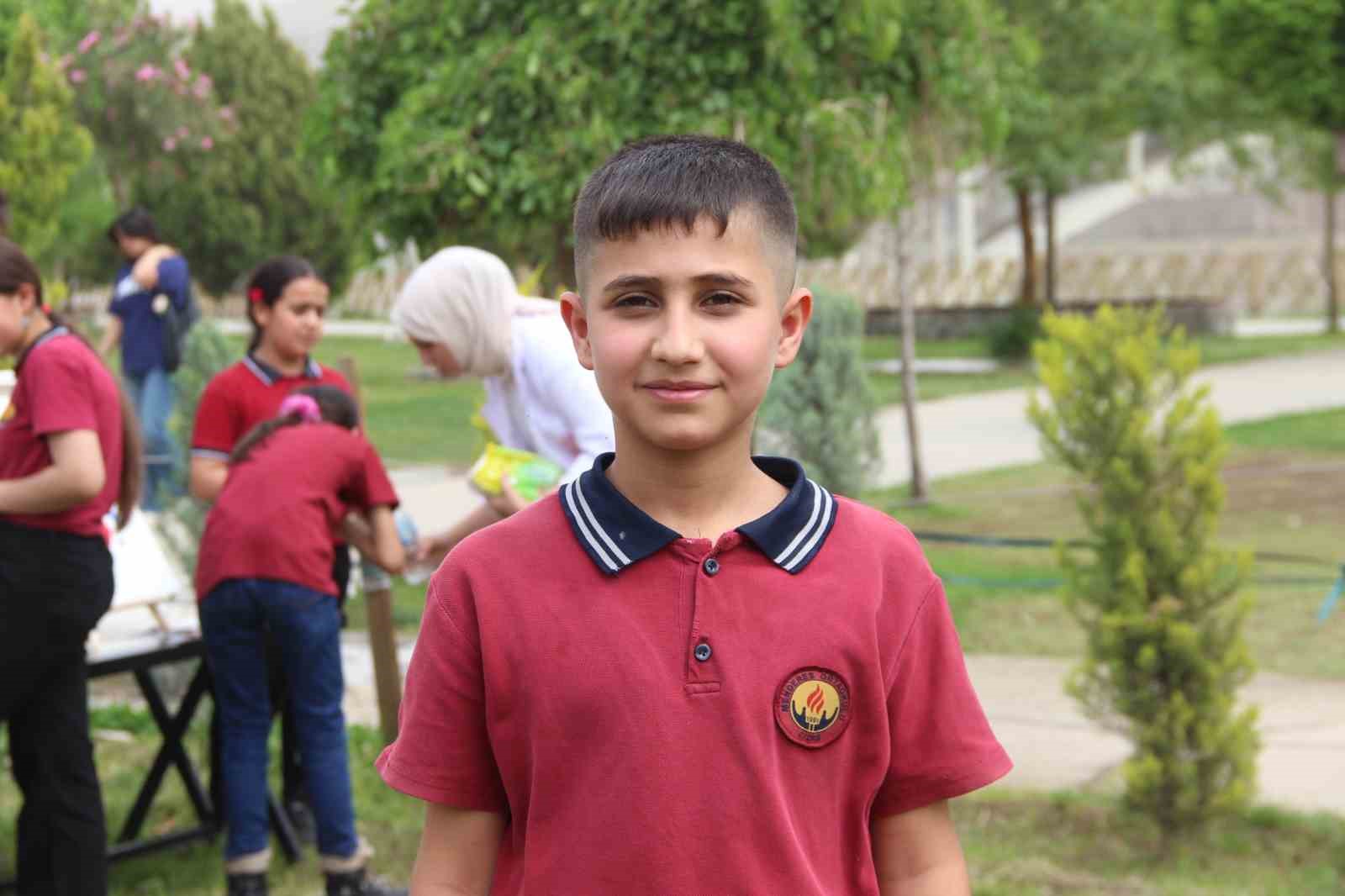 Cizre’de "Okulumla Sosyalleşiyorum" projesiyle öğrenciler açık havada sanatla buluştu
