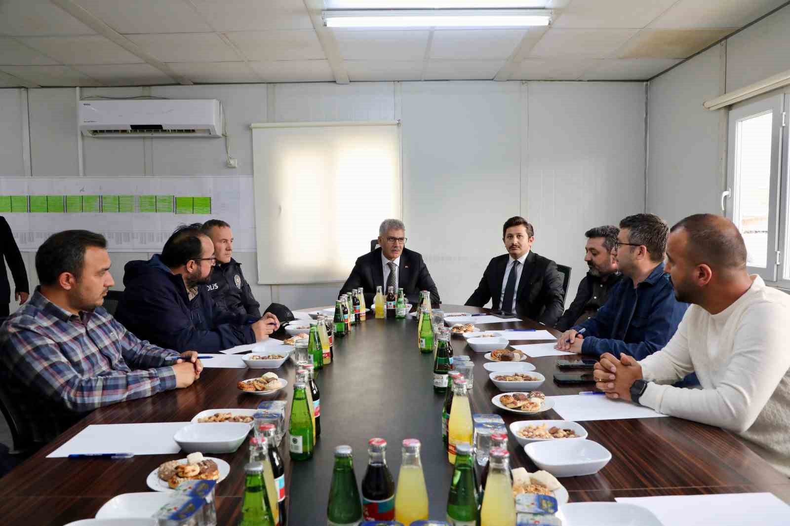 Karaman-Ulukışla Hızlı Tren Hattı’nda saha incelemesi