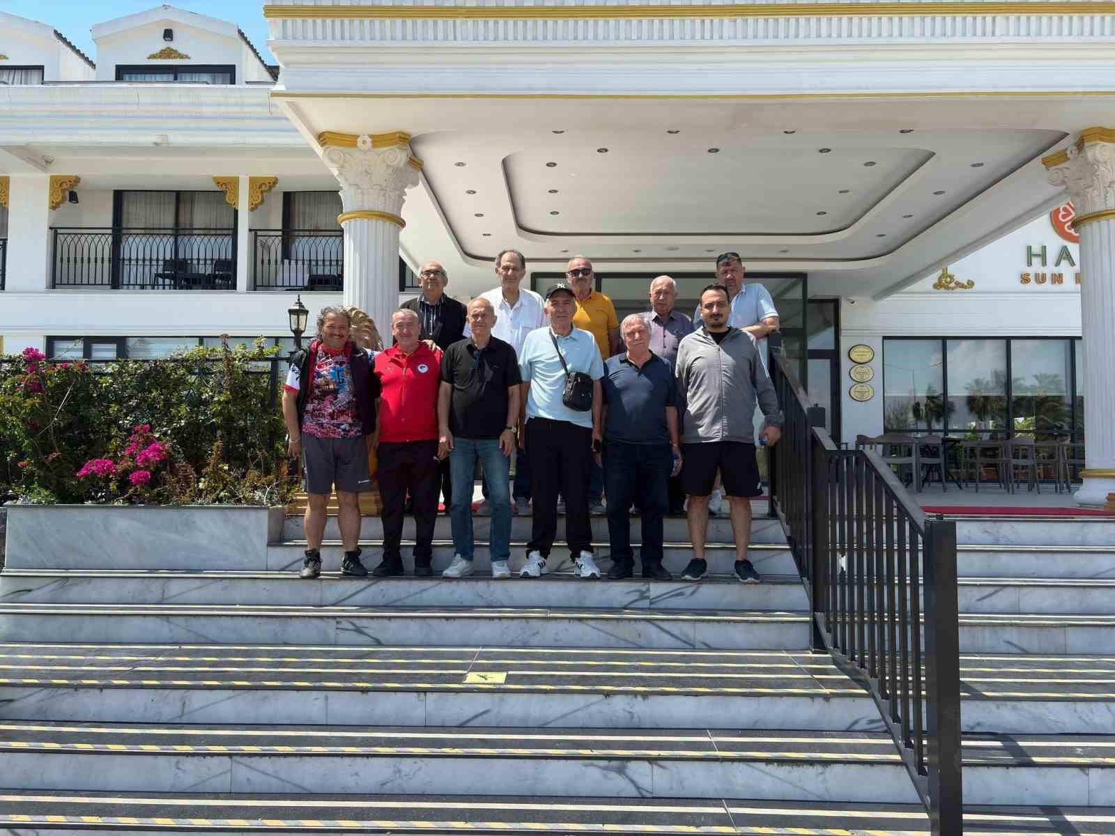 Afyon Masterler turnuvada şampiyon oldu
