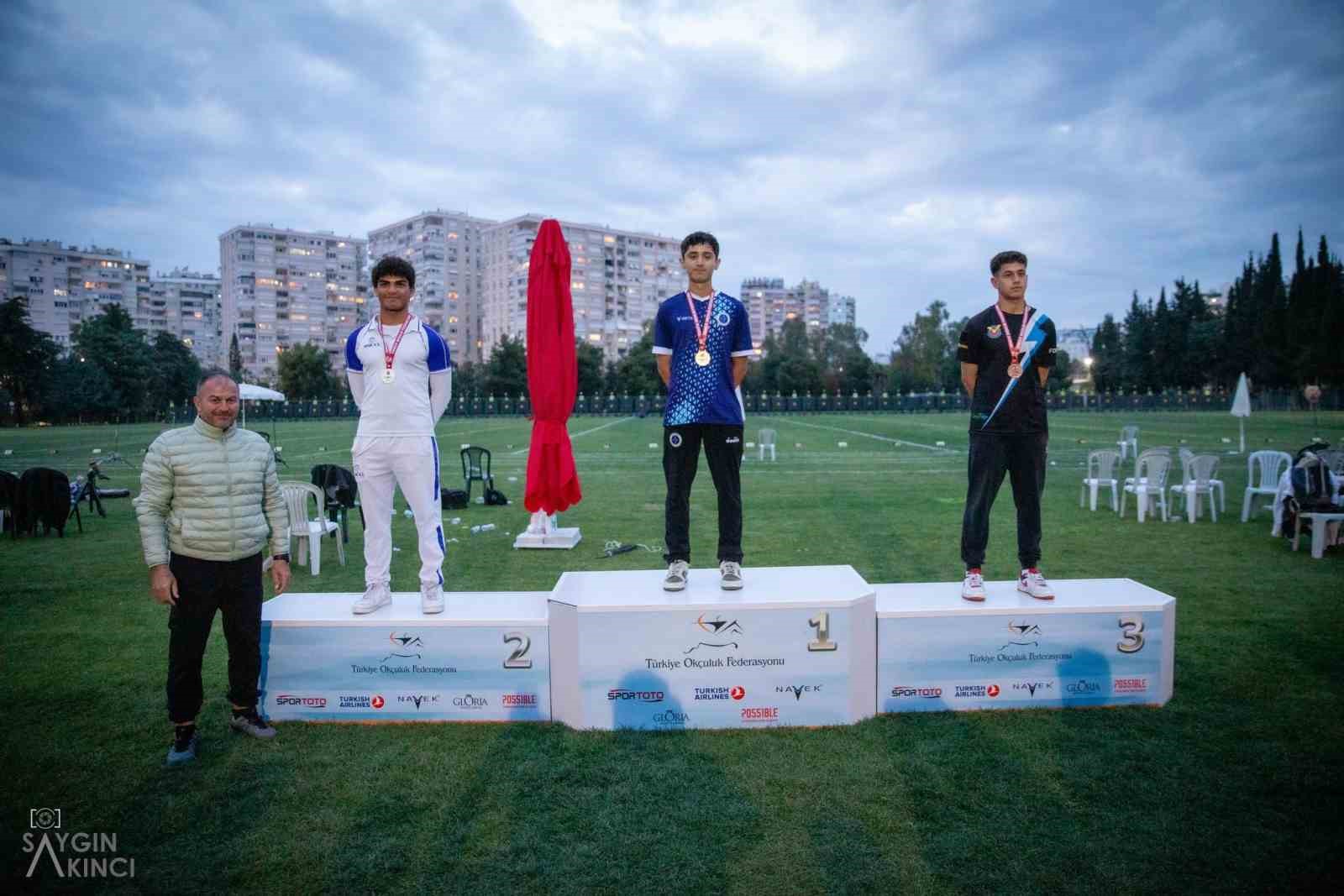 Kutay Tek, T&uuml;rkiye ikincisi oldu
