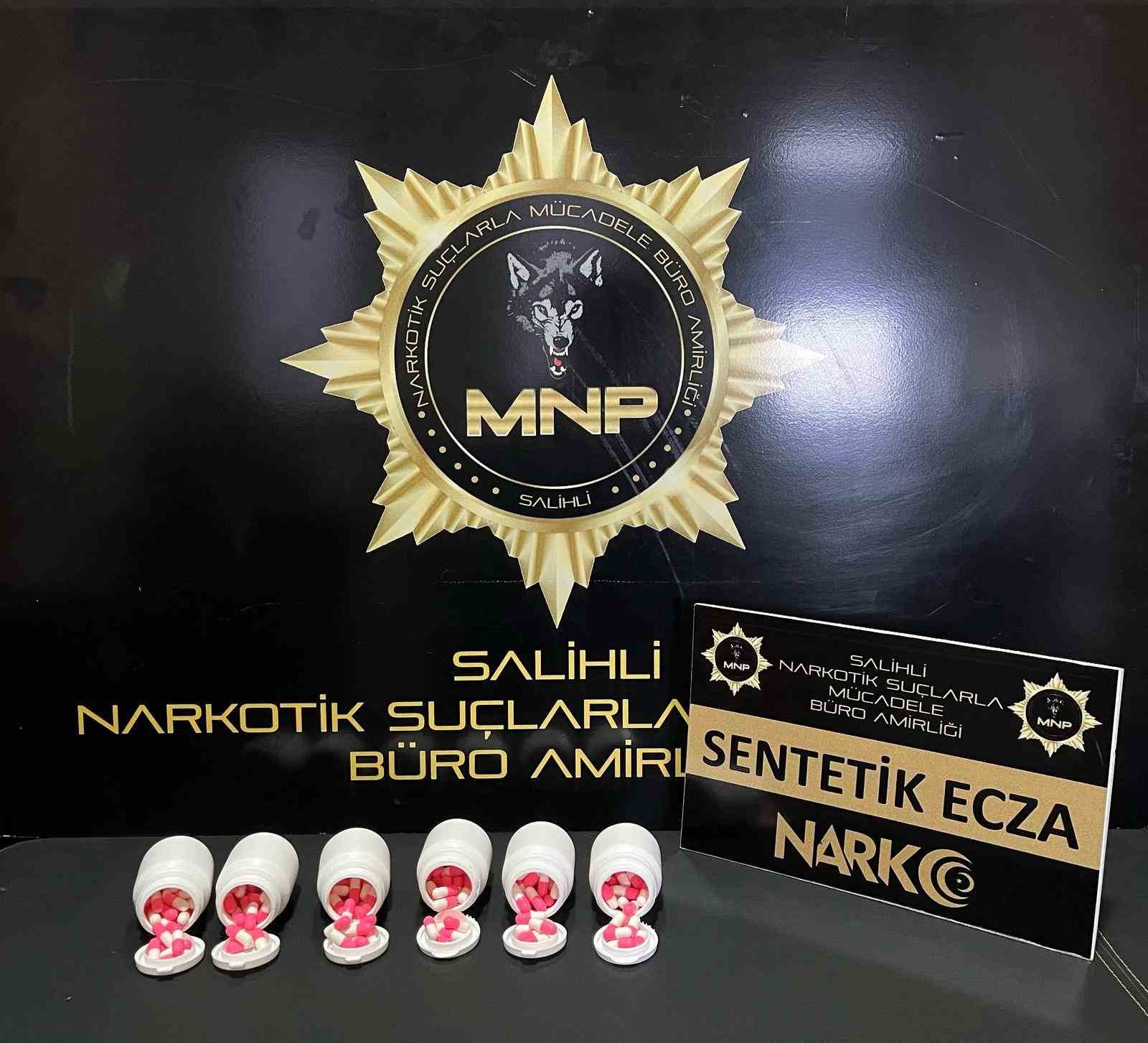 Manisa’da zehir tacirlerine operasyon