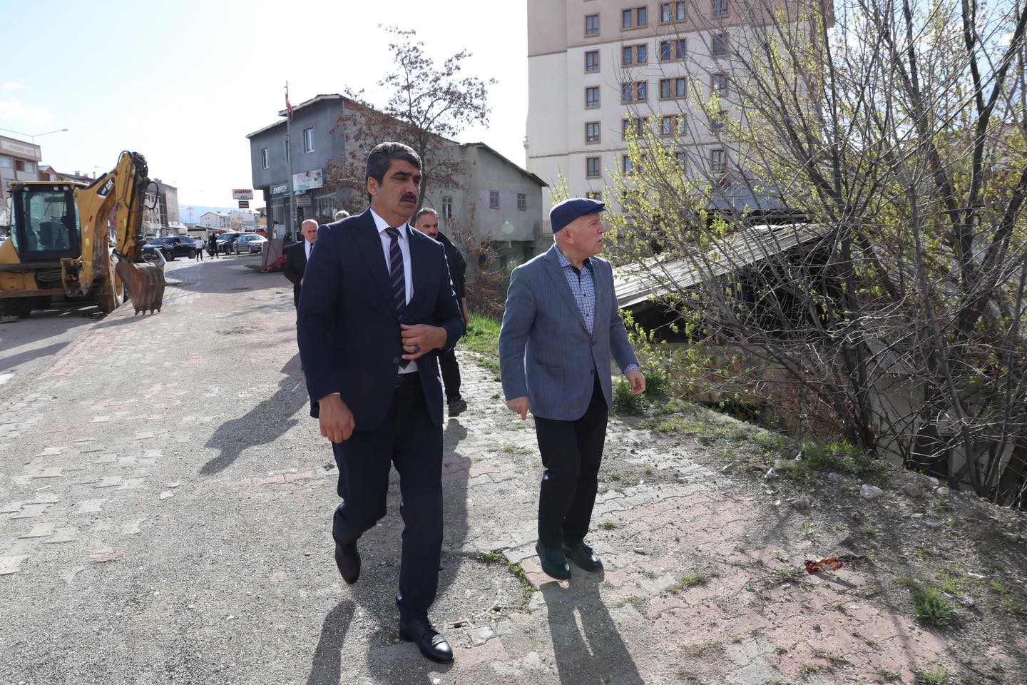 Sekmen’den Aşkale çıkarması