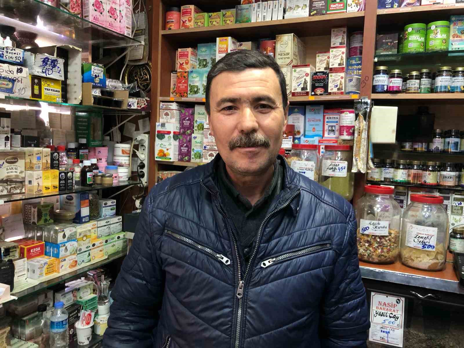 Hava değişkenliği Eskişehirlileri aktarlara yöneltti