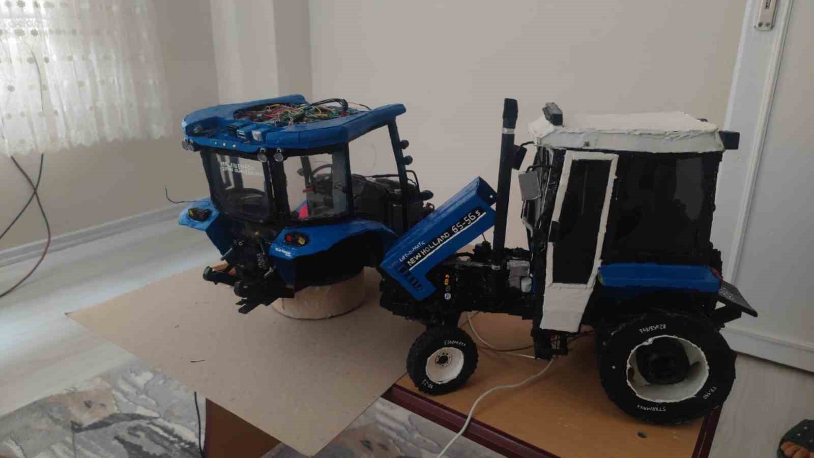 Diyarbakır’da liseli kaşif, maket traktörlerle gerçeğinin birebirini yapıyor