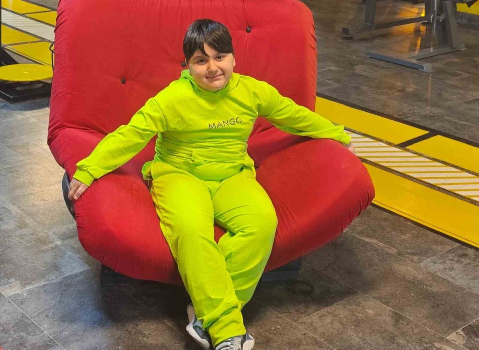 Küçük Muhammed umut yolculuğunda destek bekliyor