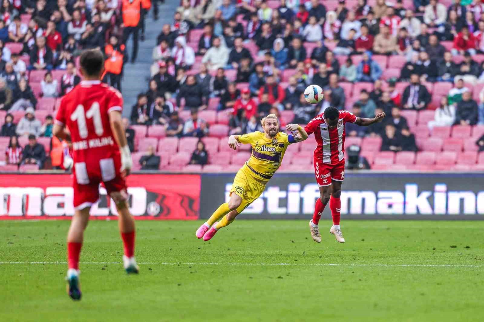 Trendyol S&uuml;per Lig: Samsunspor: 3 - Ey&uuml;pspor: 0 (Ma&ccedil; sonucu)
