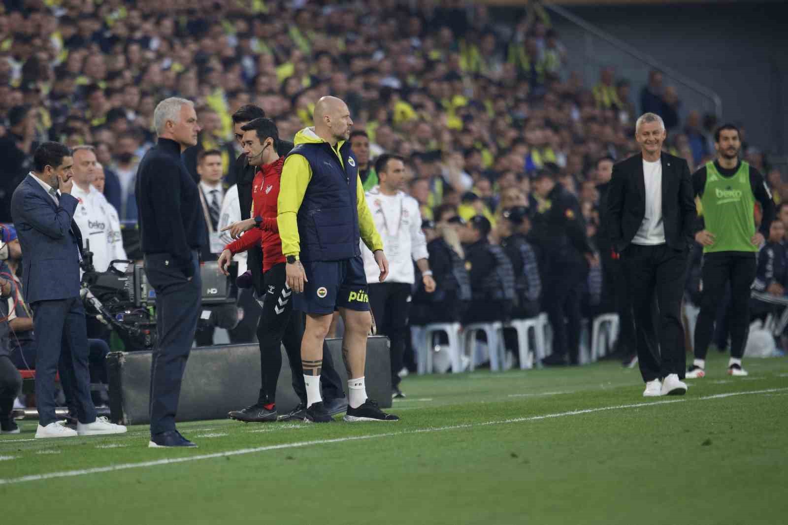 Trendyol S&uuml;per Lig: Fenerbah&ccedil;e: 0 - Beşiktaş: 1 (Ma&ccedil; sonucu)
