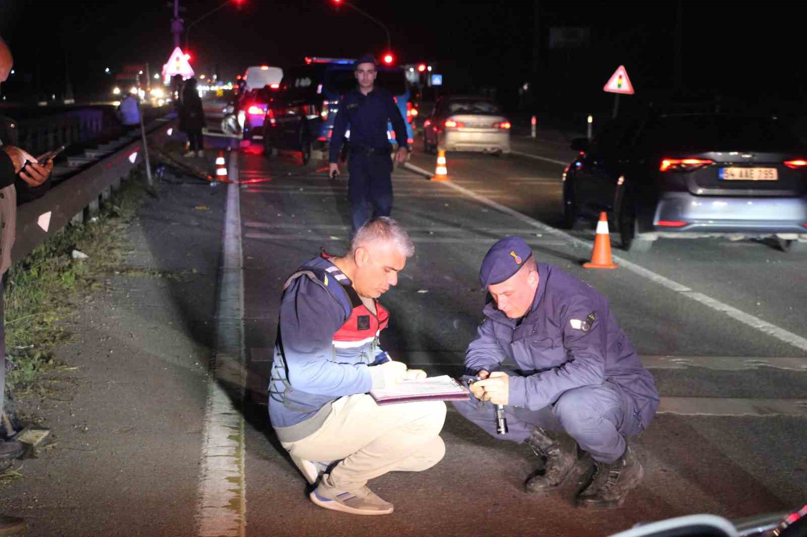 D-100 kara yolunda elektrikli bisiklet ile motosiklet çarpıştı: 1 ölü, 1 yaralı