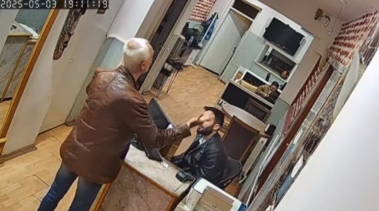 CHP Genel Başkanı Özgür Özel’e saldırıda bulunan şahsın saldırıdan önceki görüntüleri ortaya çıktı