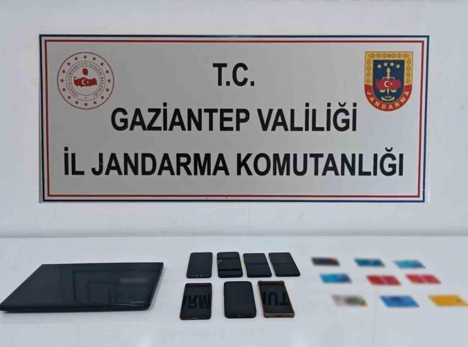 Gaziantep merkezli 3 ilde siber dolandırıcılık operasyonu: 6 şahıs yakalandı
