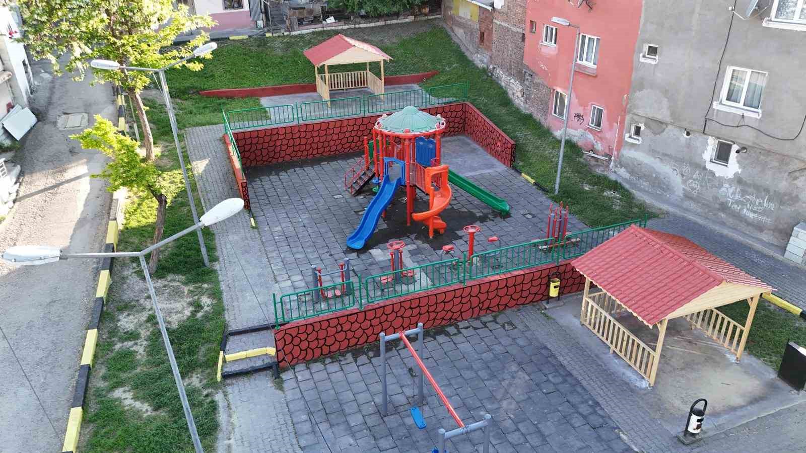 Karabük’te parklar modernize ediliyor