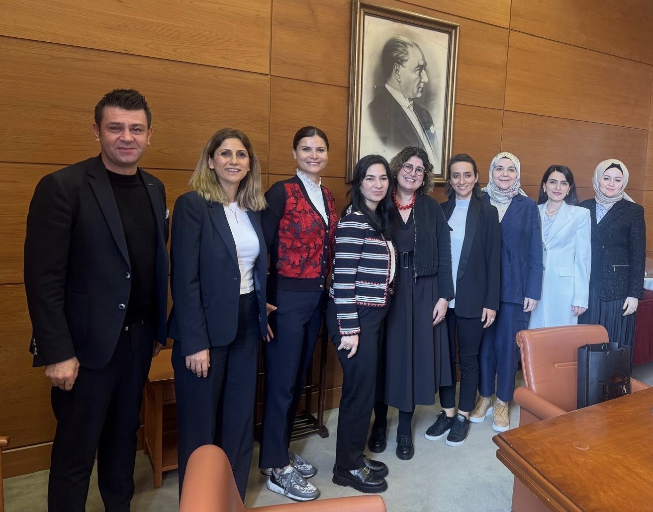 Çelik: "Üniversitelerin bilgi birikimi sanayideki yenilikçi dönüşüm için paha biçilmez bir kaynaktır"