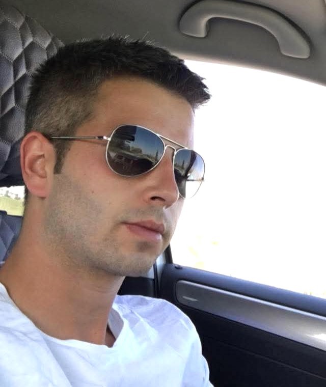 K&uuml;tahya&rsquo;da 32 yaşındaki gen&ccedil; bilgisayar başında &ouml;l&uuml; bulundu
