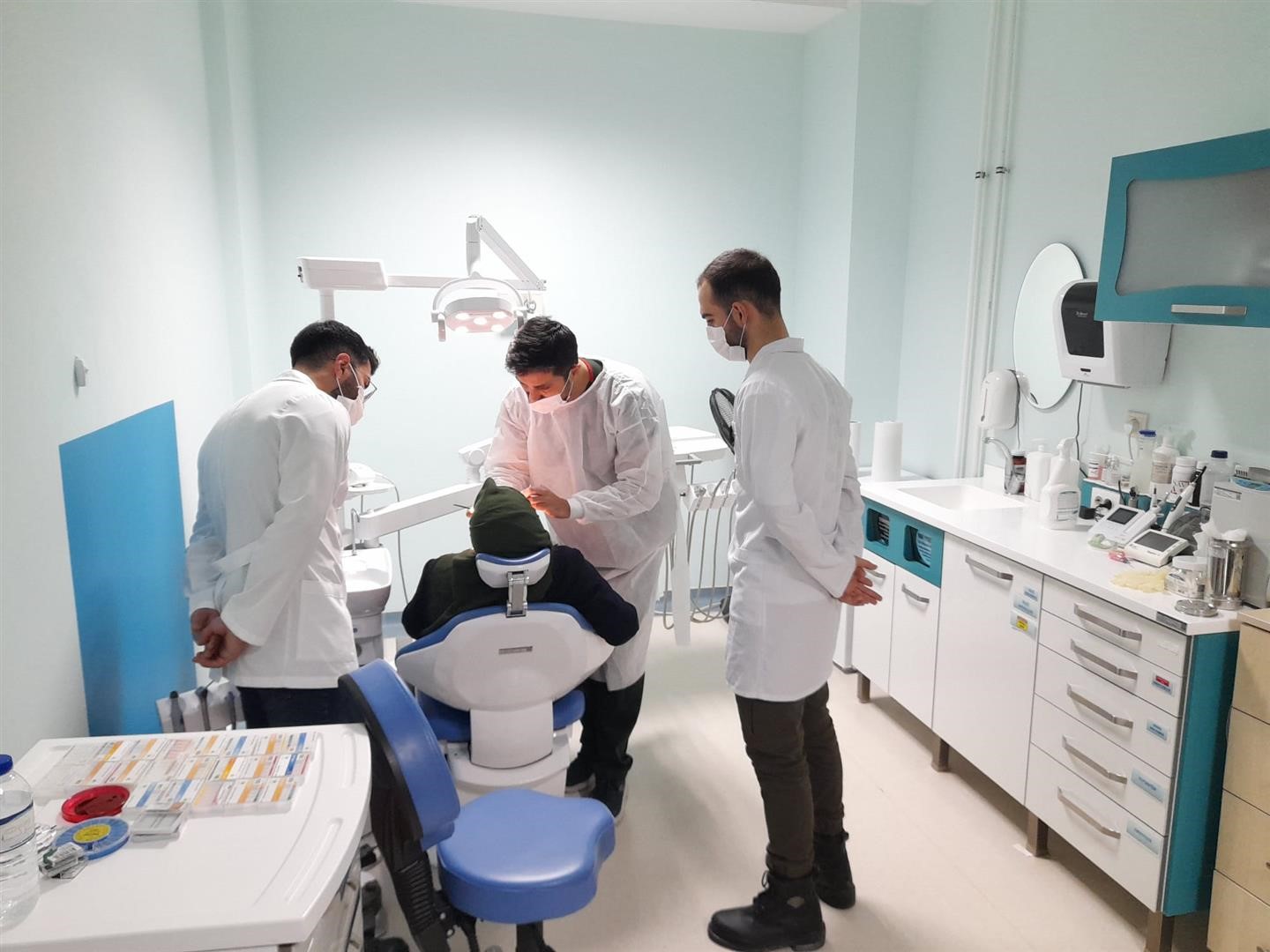 ÇAKÜ Rektörü Çiftçi: "Açılan bu merkez ile vatandaşlarımız, diş tedavileri için artık il dışına gitmiyor"