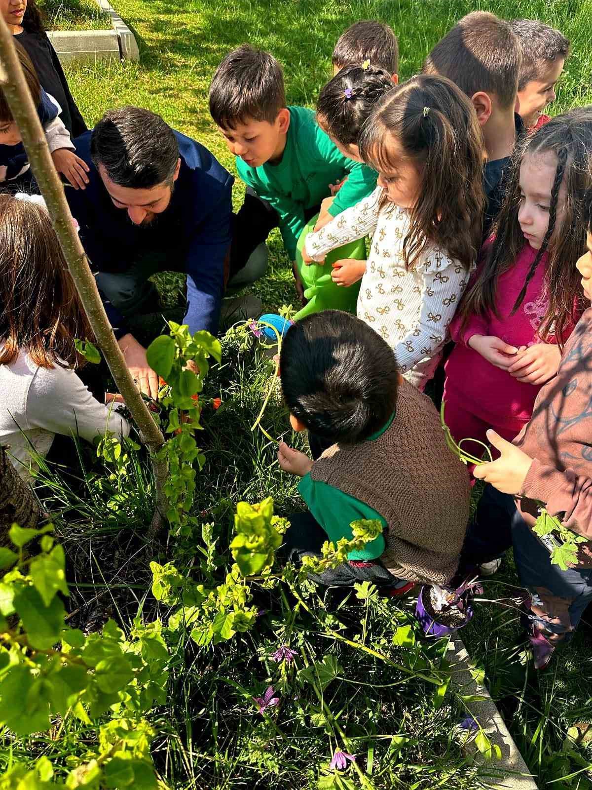 Minik &ouml;ğrencilerden anlamlı bir proje
