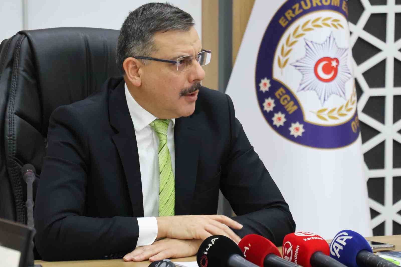 Vali Çiftçi: "Sokak hayvanları konusunda tavrımız net"