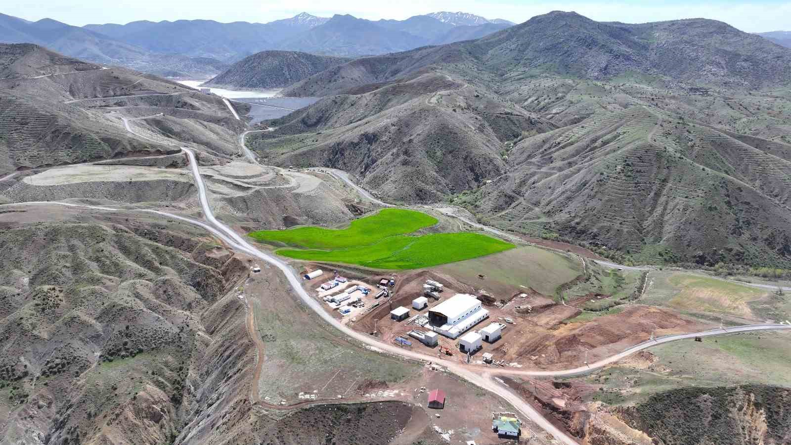 Elazığ&rsquo;da i&ccedil;me suyu arıtma tesisinde &ccedil;alışmalar s&uuml;r&uuml;yor
