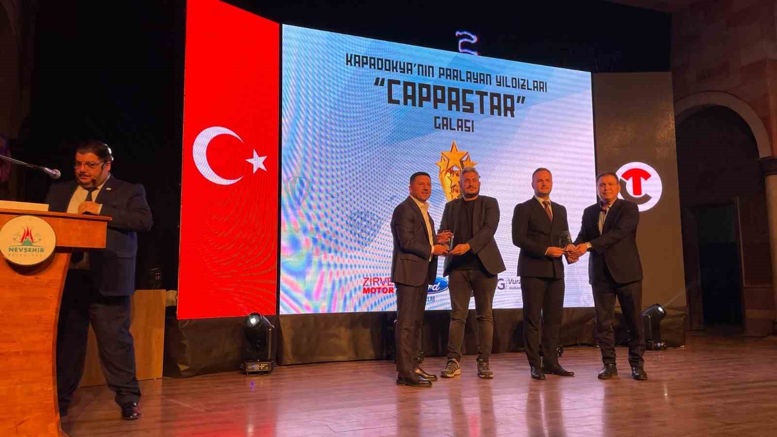 İhlas Medya&rsquo;ya &uuml;&ccedil; &ouml;d&uuml;l birden
