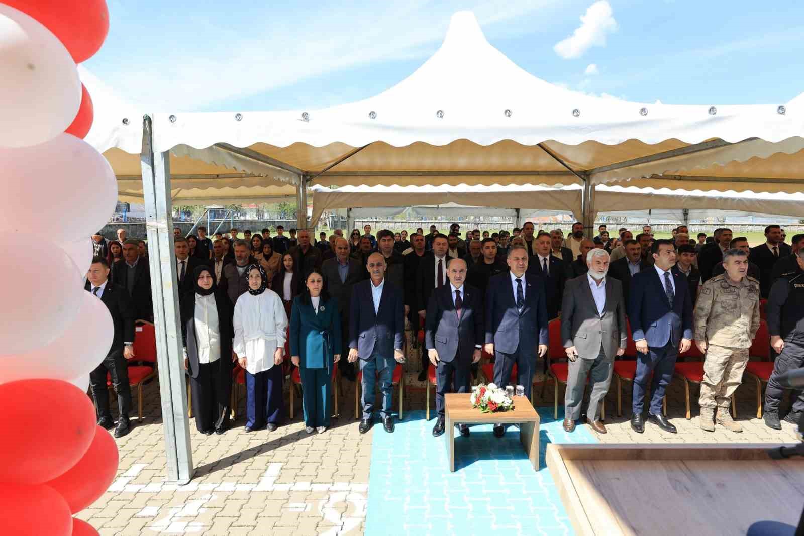 Şırnak’tan Bingöl’e kitap kardeşliği